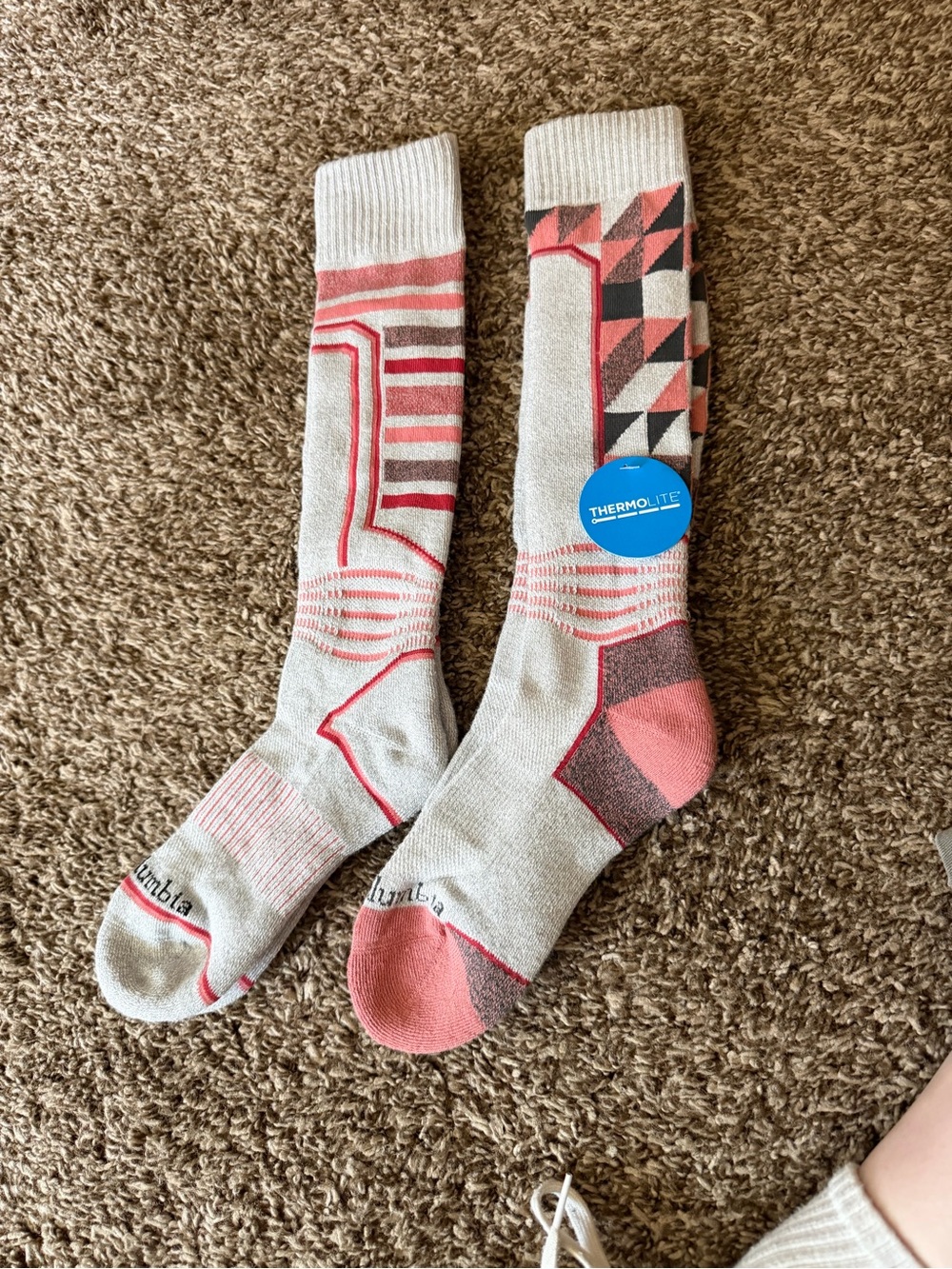 Columbia Women’s Thermal Ski Socks in Pink and Gray (2 pairs) New
